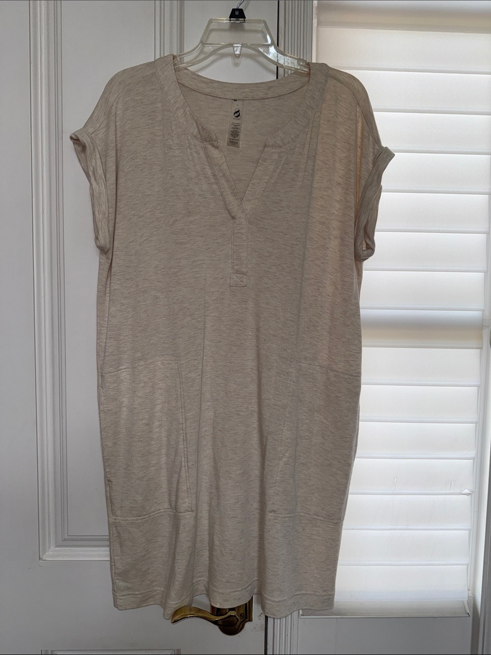 Lou & Grey Signature Soft Relaxed Cream Short-Sleeve V-Neck Tunic